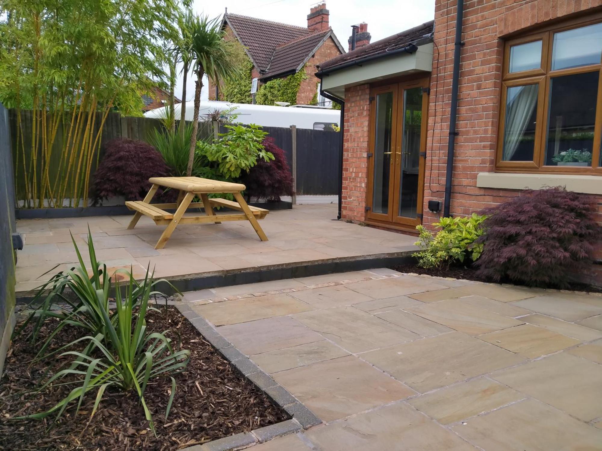 Sirius House - Sleeps 7, Driveway, Garden Villa Crewe Bagian luar foto